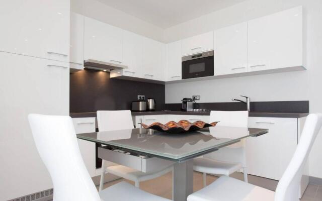 Martinez Area: New 2beds/2baths