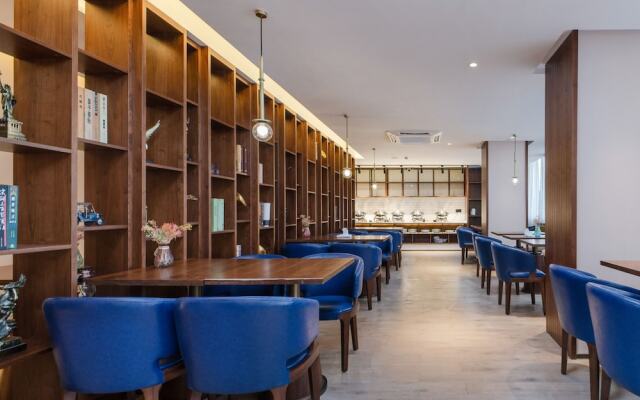 Foshan Xinxuangong Hotel