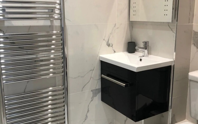 The Basement Flat Bath