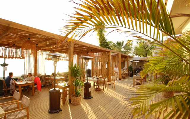 Andiz Beach Hotel