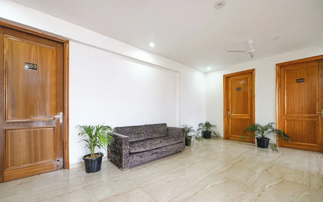 Fabhotel Ar Suites