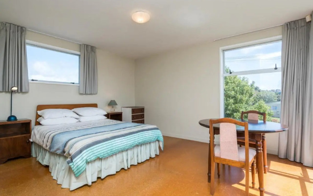Roberts Retreat - Mangawhai Holiday Home