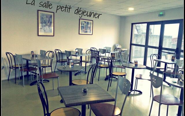 P'tit Dej-Hôtel Clermont Ferrand Centre