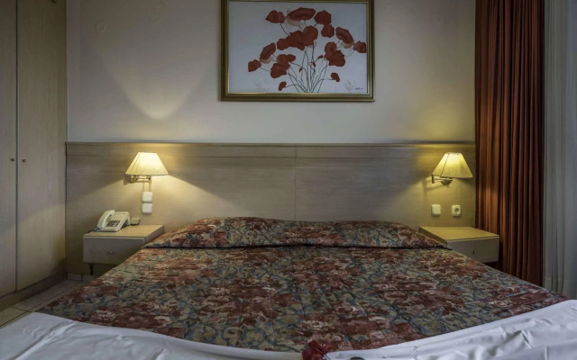 Tylissos Beach Hotel - Adults Only