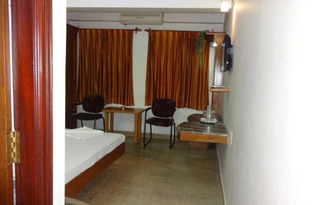 Chinnas Residency