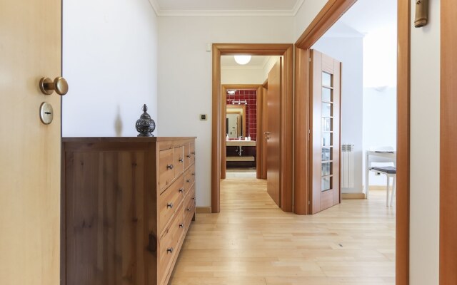 Modern Bela Vista by Homing