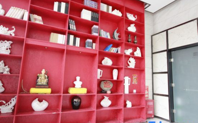 Mingjun Fashion Hotel