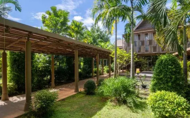 Syama Residence and Café
