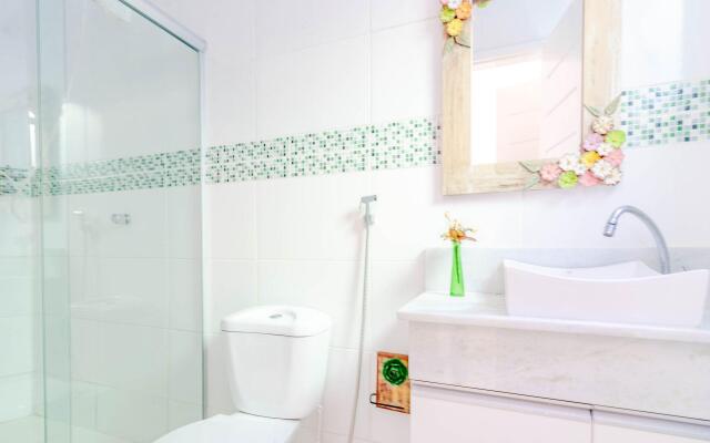 IT26 Bangalô Vista Mar 3 Suítes, Pé na Areia - Residencial Varandas do Mar