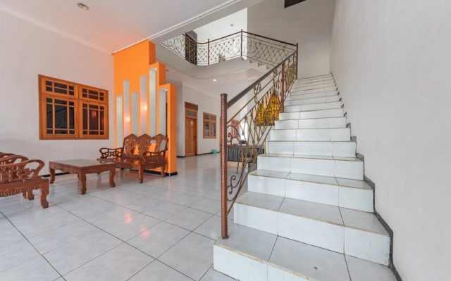 RedDoorz @ Ciliwung Guest House Syariah