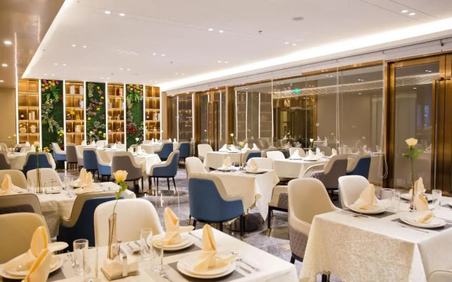 Lavande Hotel (Shenzhen Dongmen Shuibei Cuizhu Subway Station)