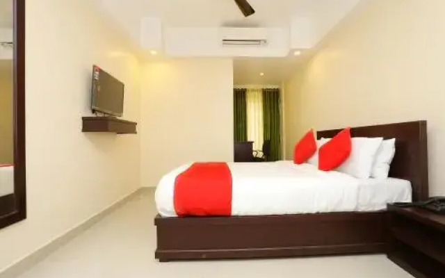 Aura Residency