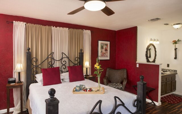 Lakehouse Bed and Breakfast