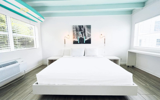 Aqua Hotel