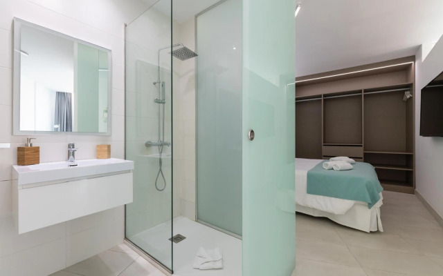 Edison Building by CanariasGetaway