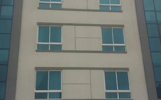 Dana Plaza 2