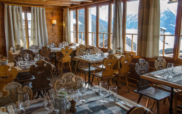 Hotel Le Grand Chalet Favre