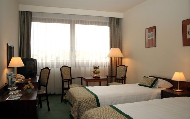 Hotel Hungaria City Center