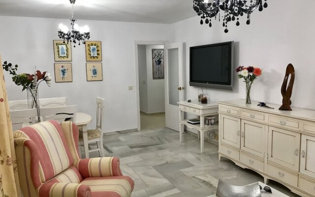 Acqua Fuengirola Apartments