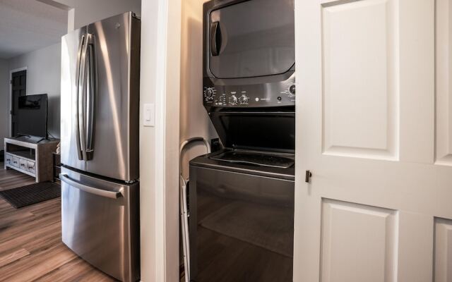 The Overbrook 2BR Pet-friendly Condo Lake Geneva