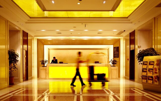 Rich Gate Hotel