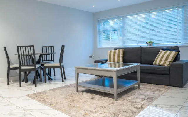Stunning 2-bed Ground Floor Flat in Birmingham