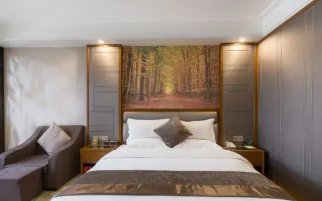 Lv Zhou Hotel