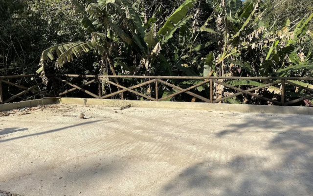 Casinha no sítio Calmamente