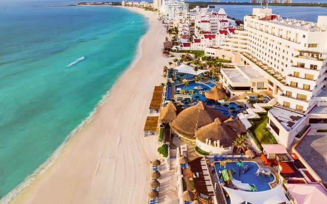 Royal Solaris Cancun Resort - Cancun All Inclusive Resort