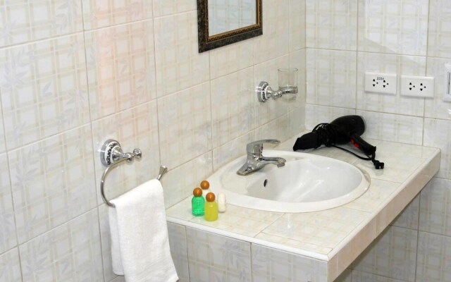 Hostal DLena TRINIDAD