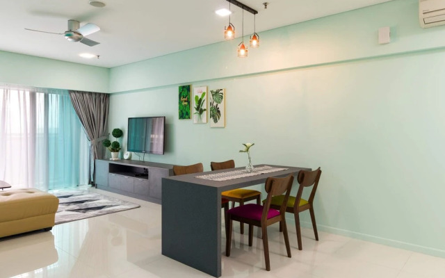 Spacious Condo for 6 in KL City Center