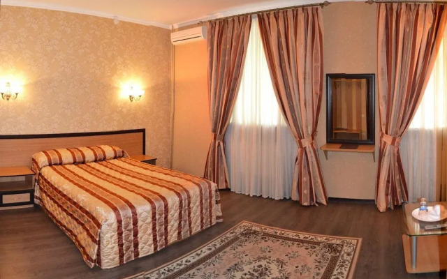 Dubki Hotel