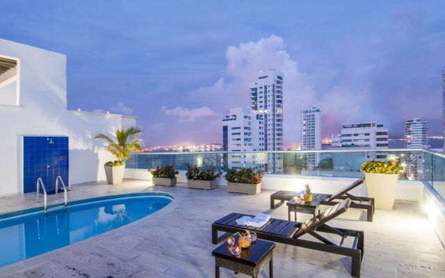 Travelers Suites Orange Cartagena
