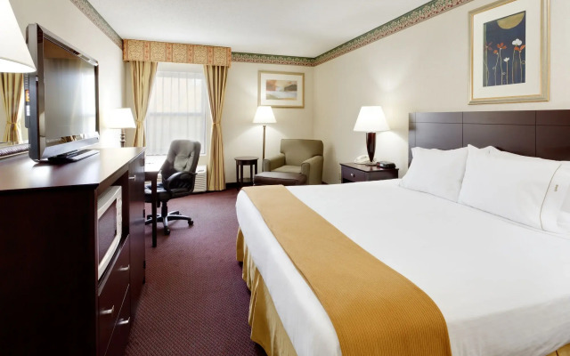 Holiday Inn Express Vernon - Manchester by IHG