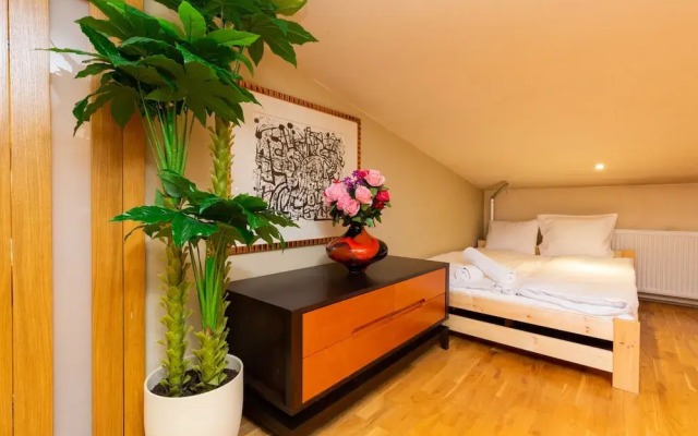 Apartment Warsaw Plac Konstytucji