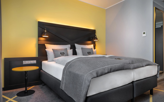 Holiday Inn - the niu, Fury Aschheim Messe by IHG
