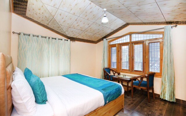 OYO 10863 Home Nature Walk 2BHK