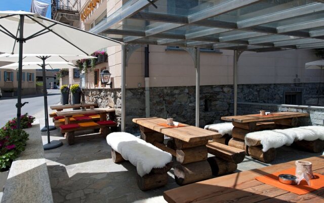 Hotel Crusch Alba Swiss Lodge