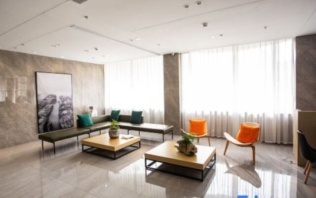 Yes Hotel