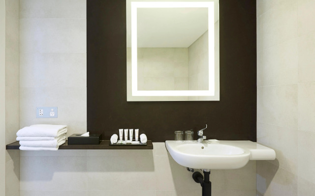 Furama Darling Harbour