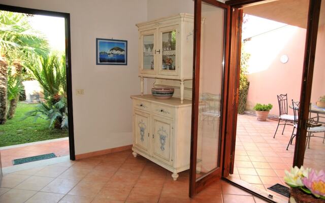 "villa Lena 150 mt far From the sea Between Terracina and Sperlonga"