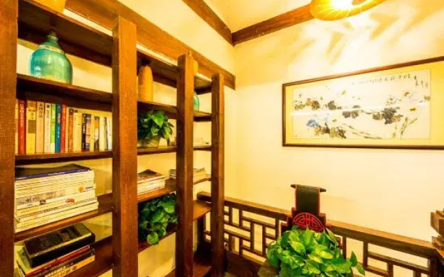 Yueqiao Huayuan Inn