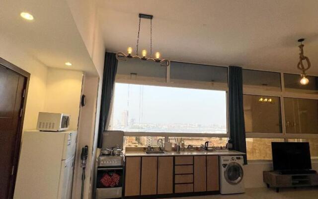 Almasarat Tower Sea View برج المسارات اطلالة بحرية