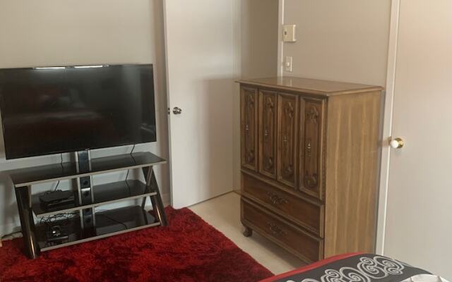 Room in Guest Room - Homestays in Gaspésie - Without Breakfast Provided