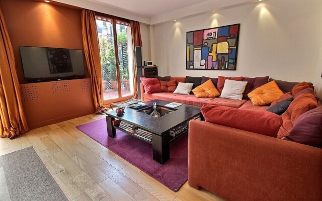 116324 - 2 person apartment near Eiffel Tower