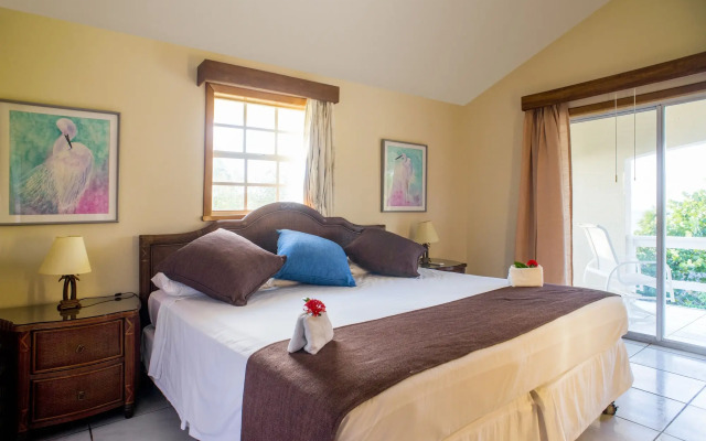 Paradise Beach Hotel & Resort