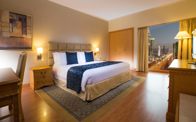 Millennium Plaza Downtown Suites