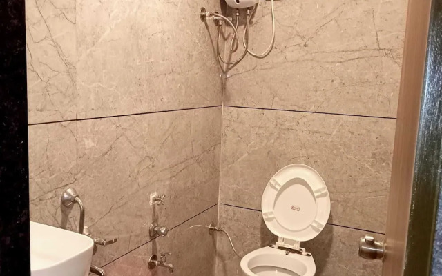 Hotel V R Villa