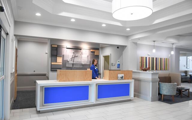 Holiday Inn Express & Suites Valdosta West - Mall Area by IHG - фото 2