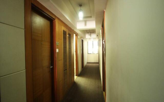 The Caliph Hotel & Executive Suites